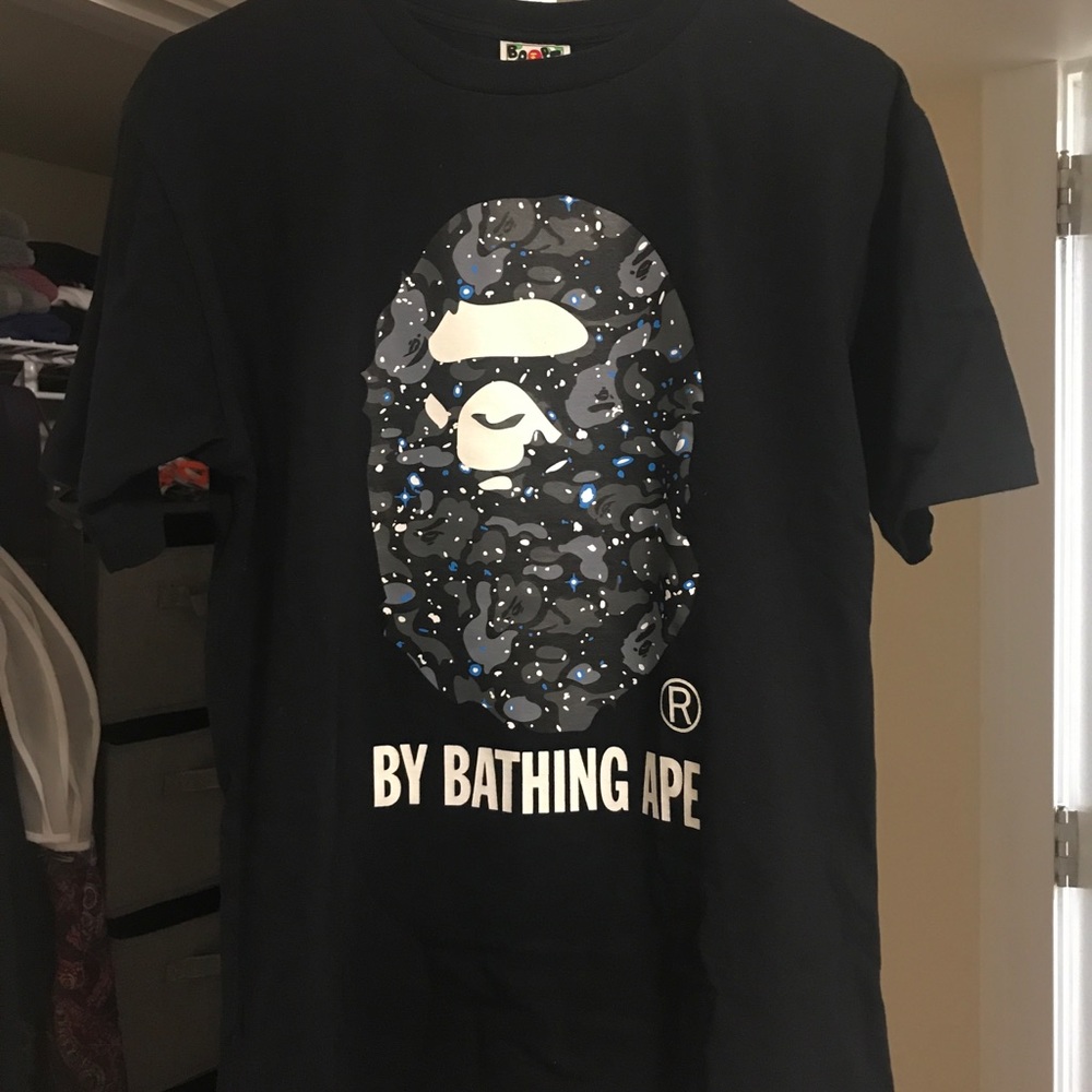 BAPE - SPACE CAMO T-SHIRT - Large - Glow in the dark print